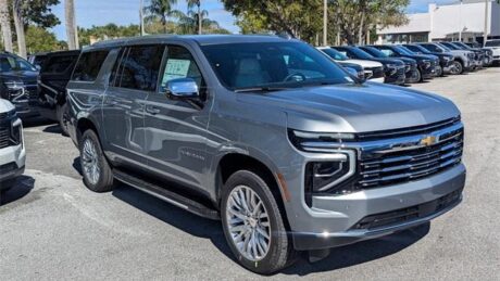 Chevrolet Suburban  '2025